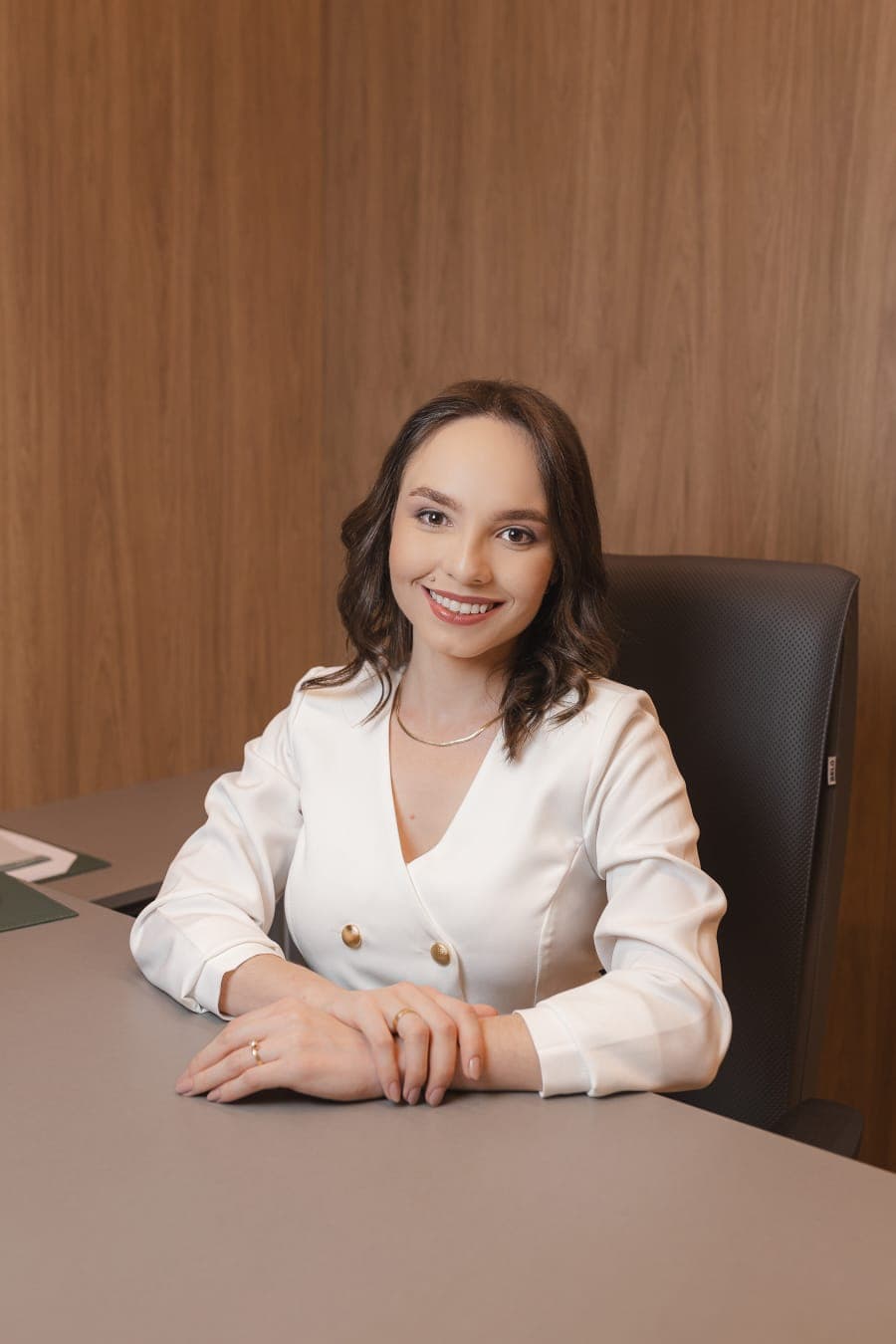 Dra. Letícia Cezar Araujo